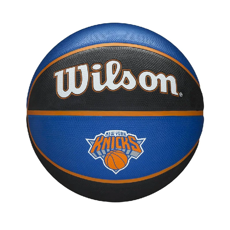 Wilson - New York Knicks Tribute Basketball - Size 7 (WTB1300IDNYK)